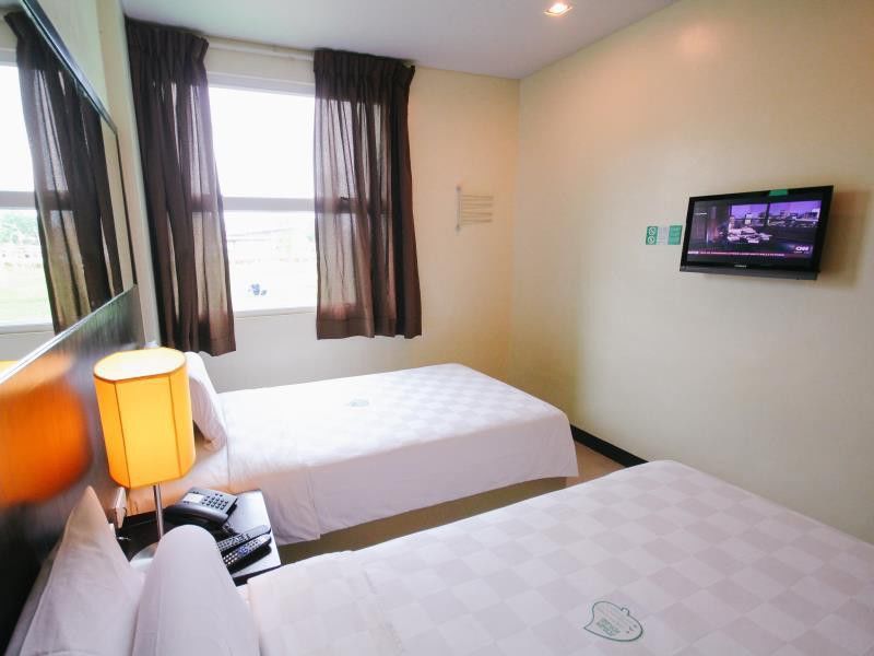 Go Hotels Dumaguete Dumaguete City Bagian luar foto
